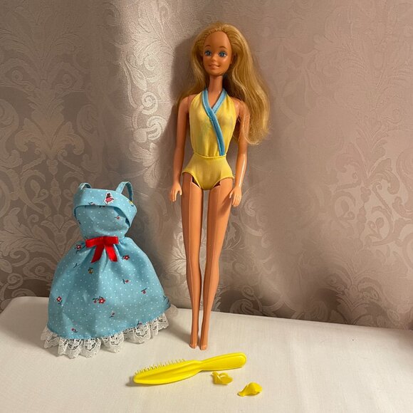 Vintage My First Barbie 1980 - Picture 4 of 10